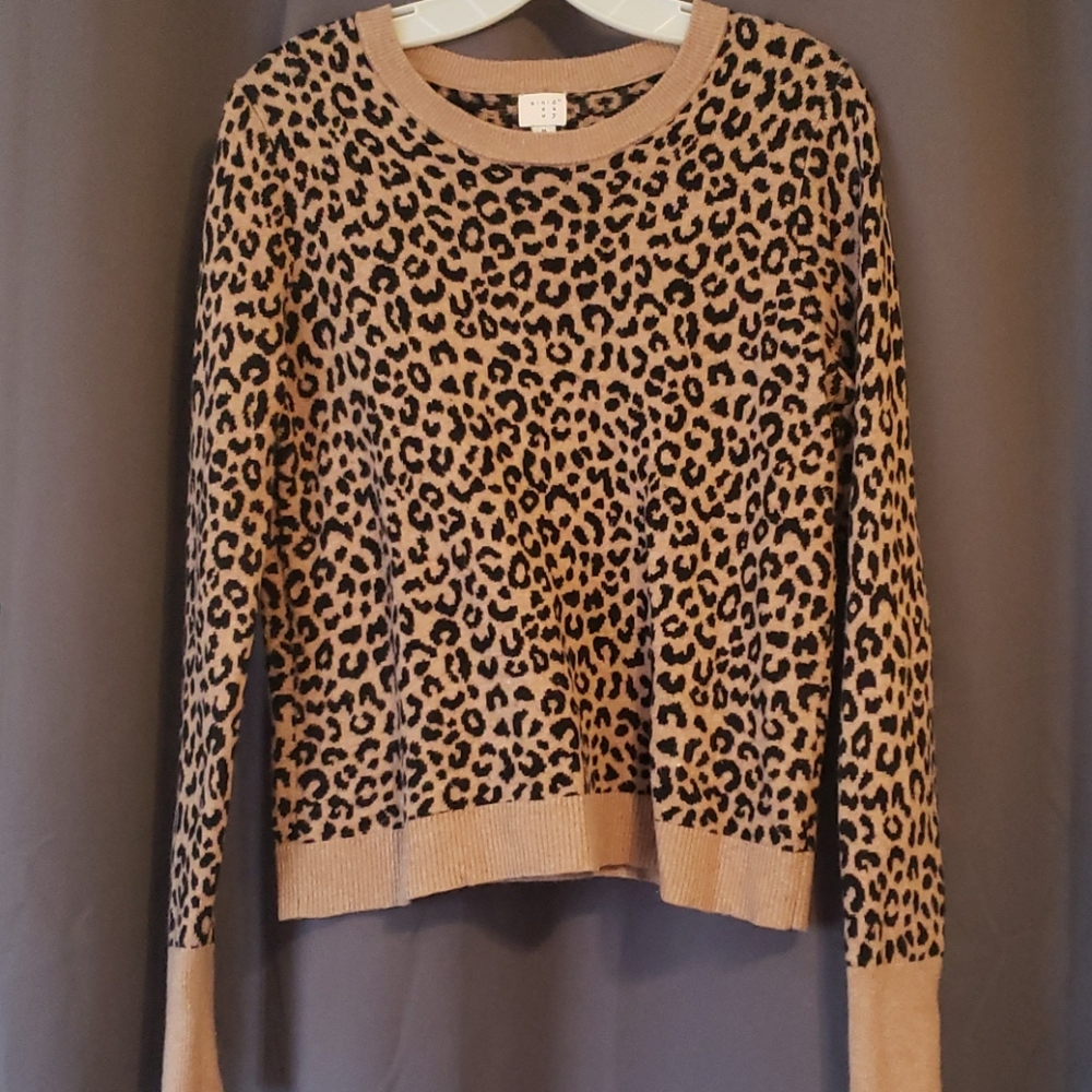 Leopard/cheetah print pullover sweater